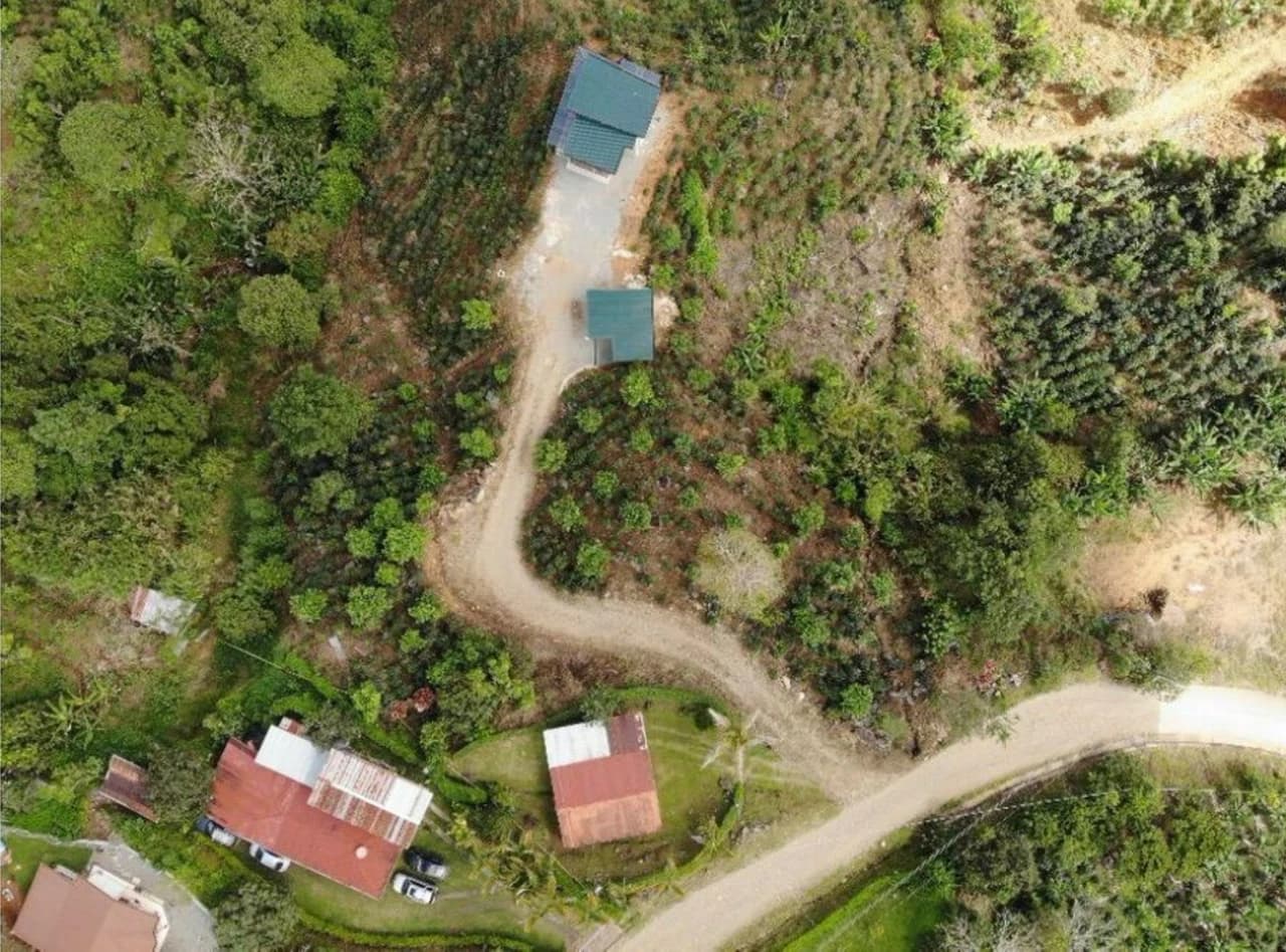Modern Country House with Guest Cottage Amidst a Coffee Plantation in Perez Zeledon, Costa Rica - photo 11