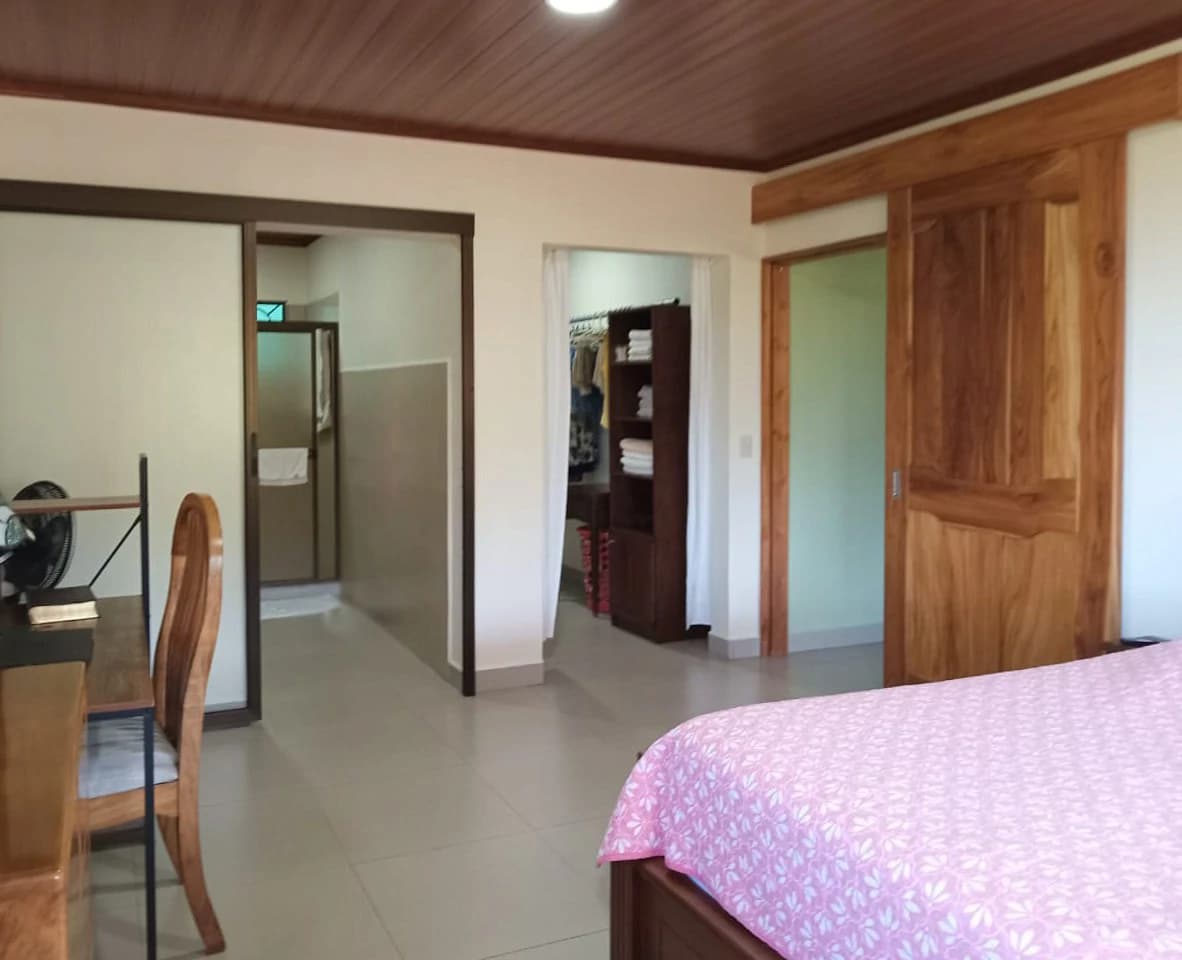 FULLY LANDSCAPED PROPERTY- OCEAN VIEW - photo 12