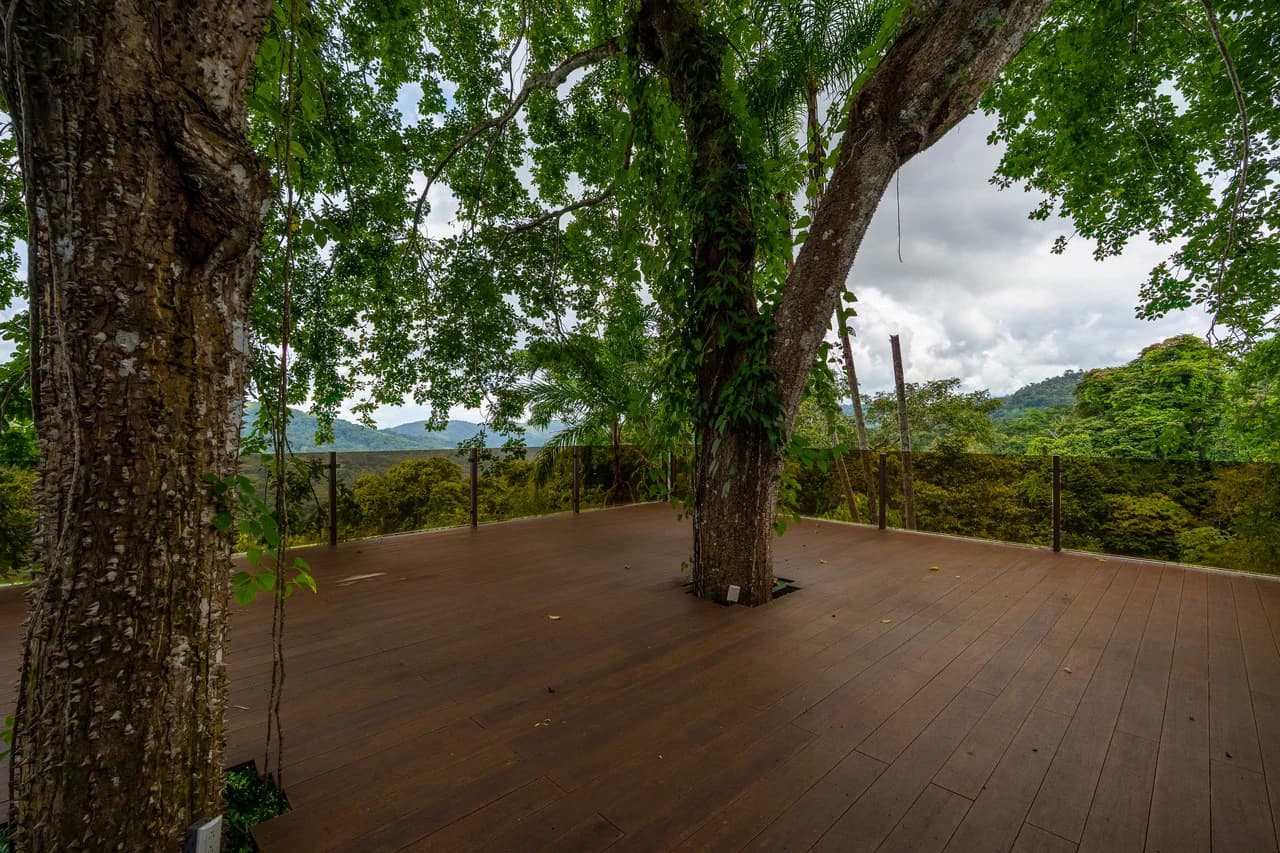 Prime Location 2 Bedroom House Observation Deck - photo 35