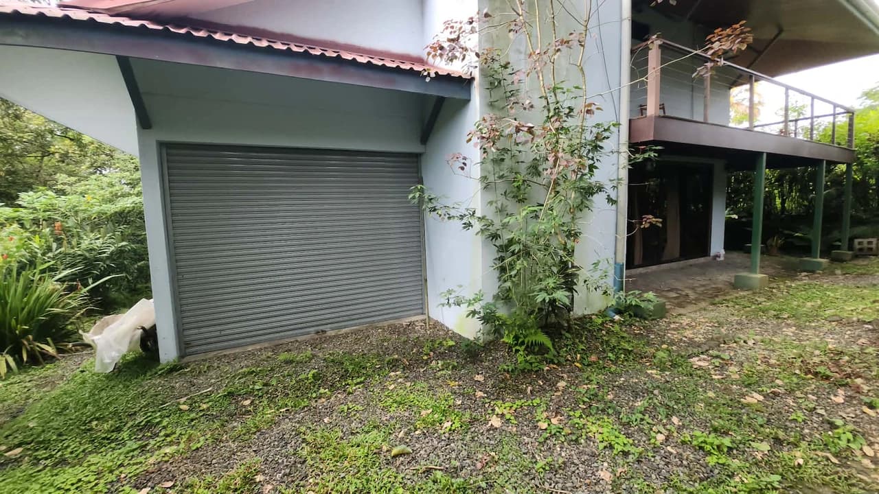 2 Bedroom home with lake and volcano view - photo 9