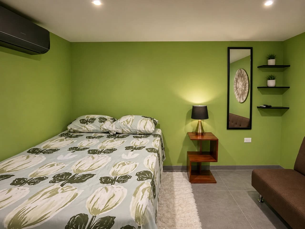 2-Bedroom Home with 3 Fully Furnished Apartments In Puerto Jimenez - photo 21