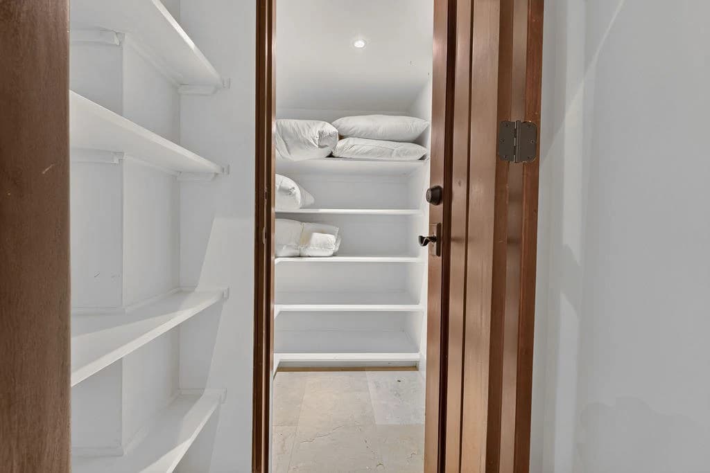 16 Calle La Ronda: Renovated Three-Bedroom Home Steps from Playa Danta - photo 36