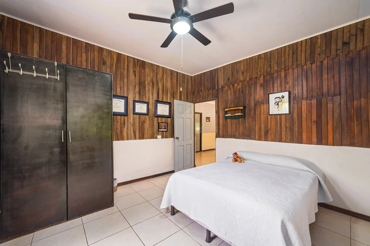 Casa Campo: Quiet Countryside Home Near Beaches - photo 28