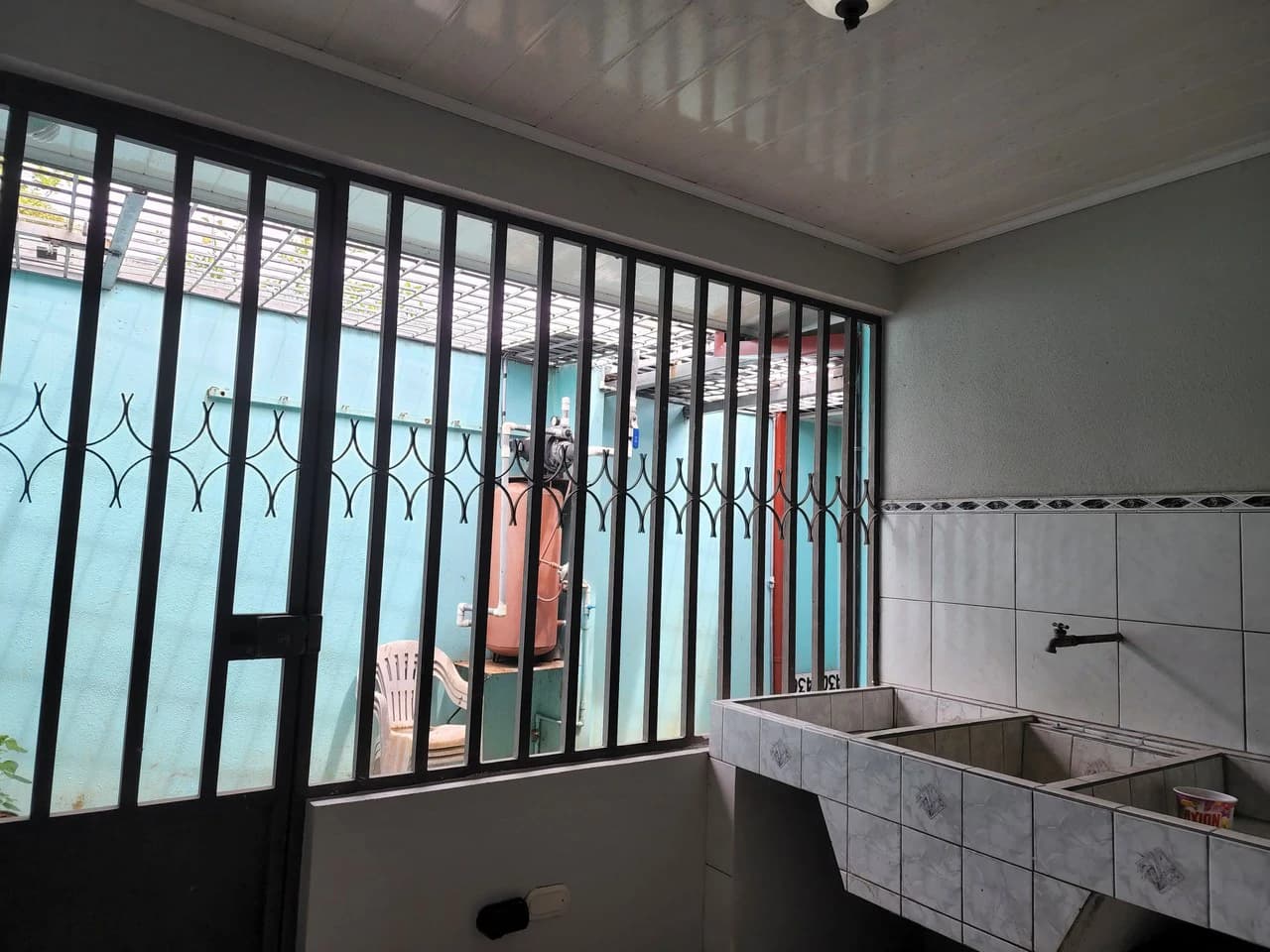 Mixed Use Building For Sale in Centro - photo 30