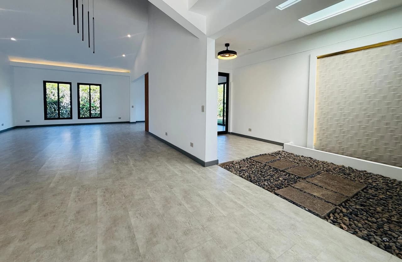 Single-Story Home for sale in Bosques de Lindora Condominium Santa Ana Costa Rica - photo 4