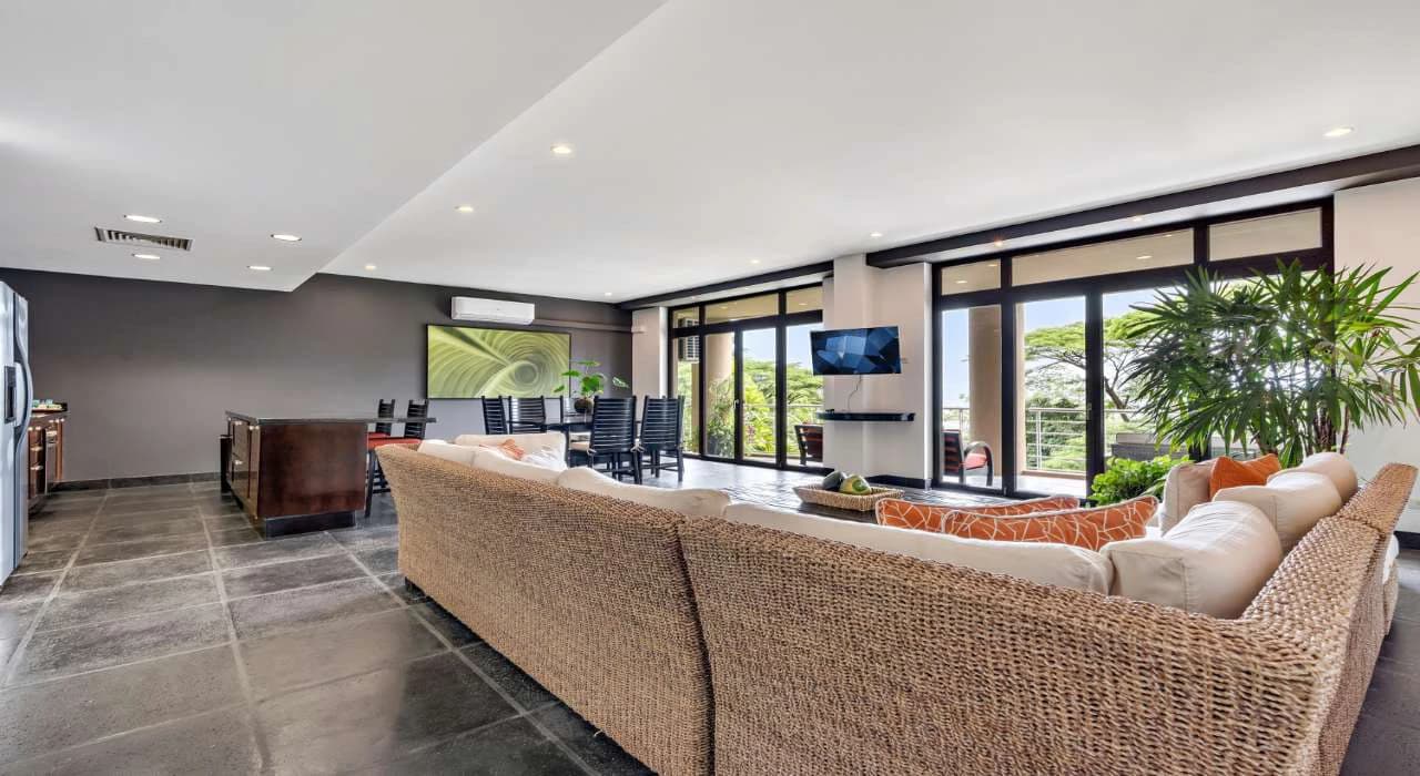 Rainforest 22B: Live in the number one luxury development with private beach in the national reserve of Manuel Antonio - photo 3