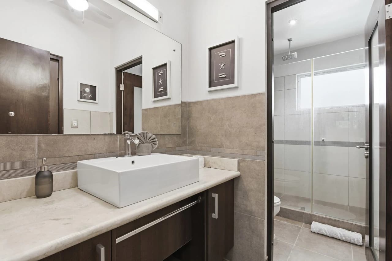 Casa Blanca #8: Spacious 3-Bedroom Condo in Surfside Estates Near Playa Potrero Beach - photo 17