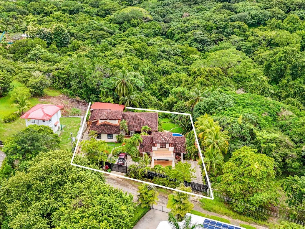 Oasis - Tropical Haven with Two Homes in Carrillo - photo 30
