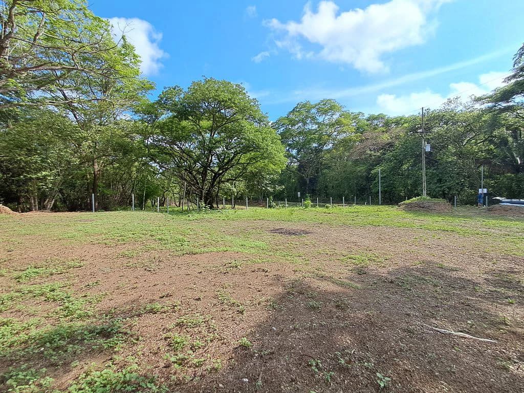 Manantial Lote: Lot Ready-To-Built Project - photo 5