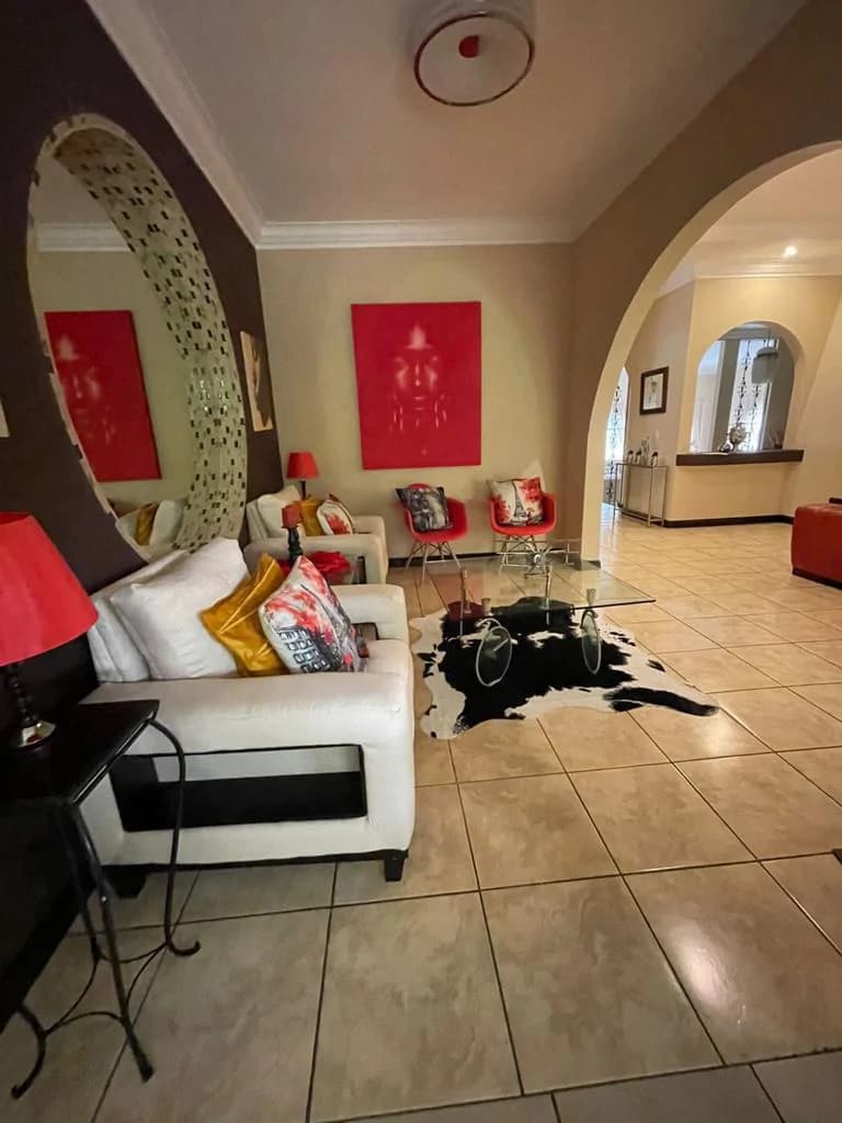 One Story House for Sale Modern surrounded by Gardens Santa Ana Costa Rica - photo 6