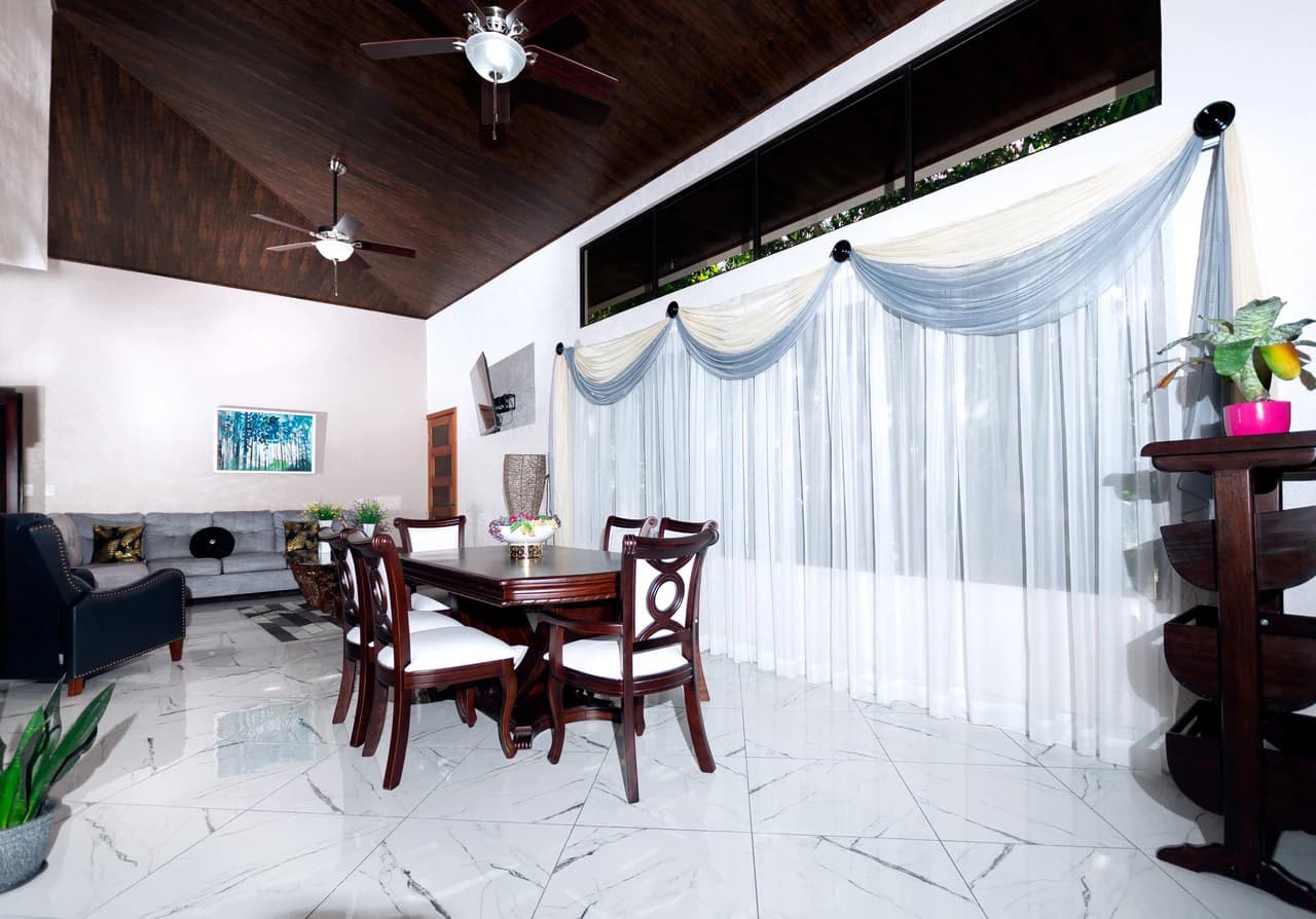 BRAND NEW 3-bedroom home, 5 minutes to Dominical Beach. - photo 6