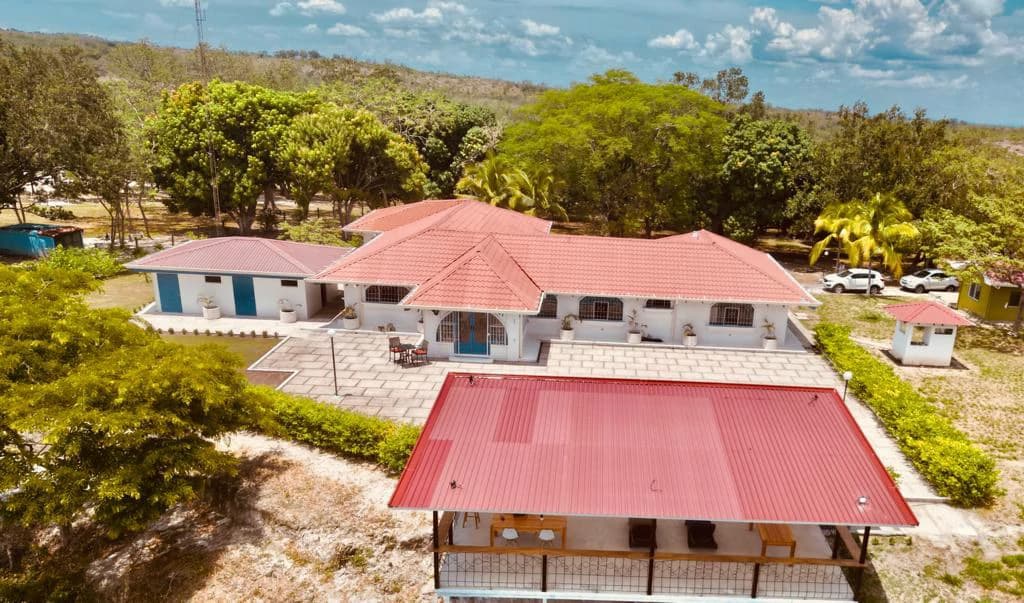 Mountain House For Sale in Curubandé - photo 15