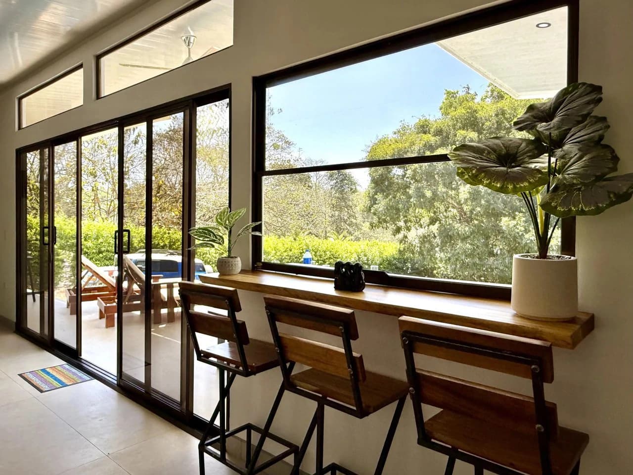 CASA BRISA ABIERTA: Turnkey Tropical Living on the Edge of Cobano $349,950 USD - photo 13
