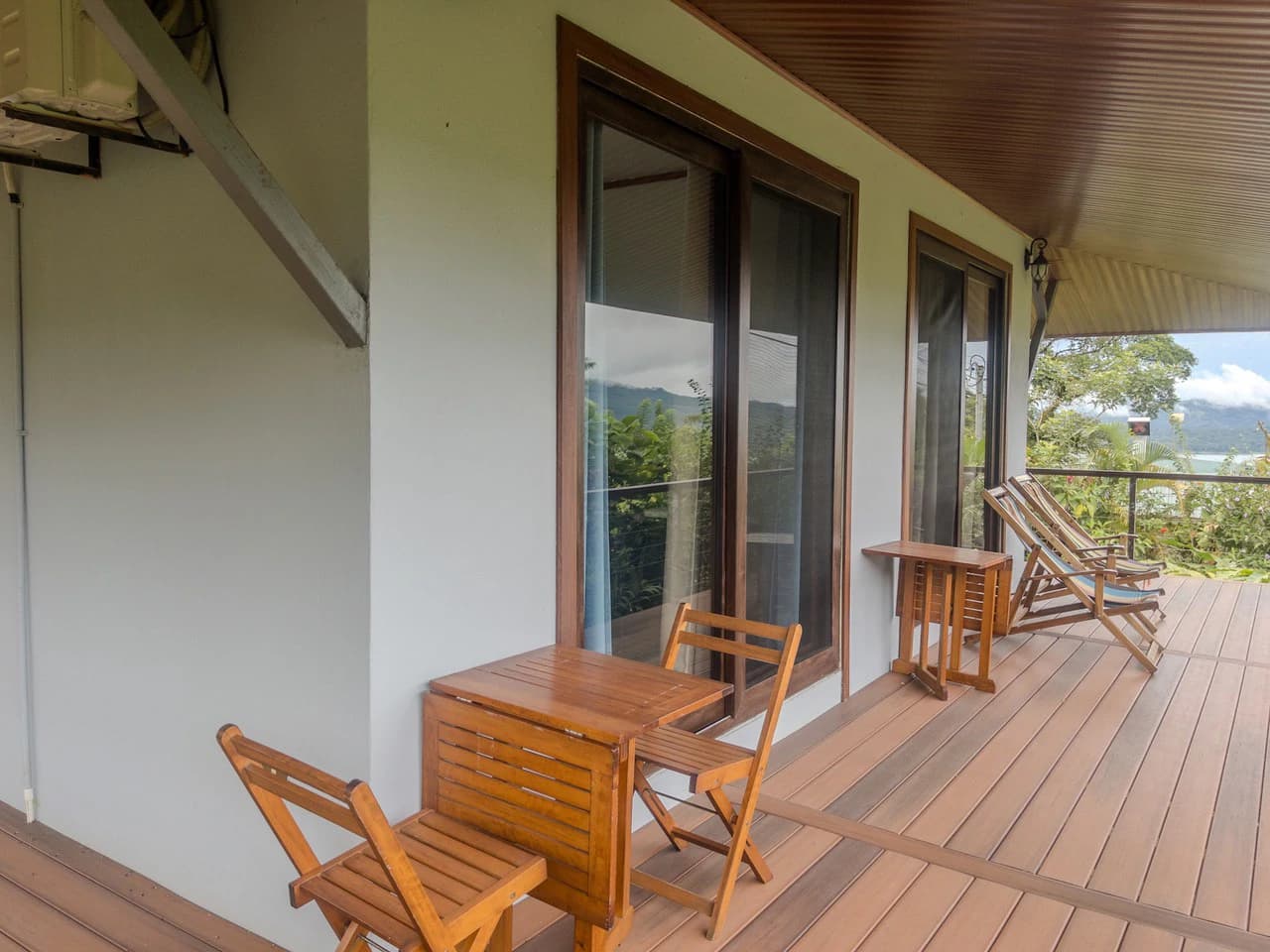 2 Bedroom home with lake and volcano view - photo 38
