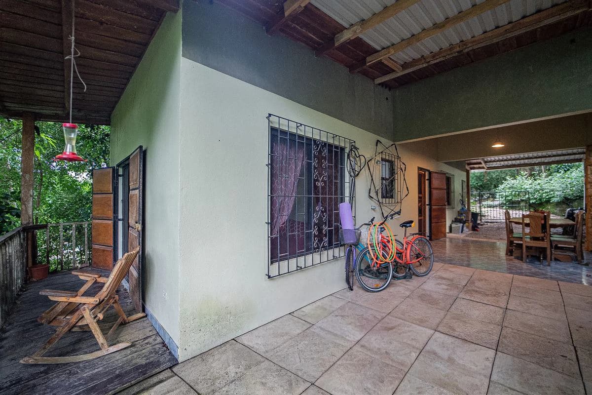 Casa La Choza: Affordable Tiny Home with Expansion Potential, Just a 5-Minute Walk from Buenavista Beach - photo 21