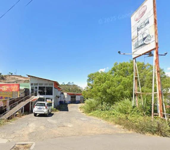 FIRE SALE! Commercial or Warehouse (Bodega)