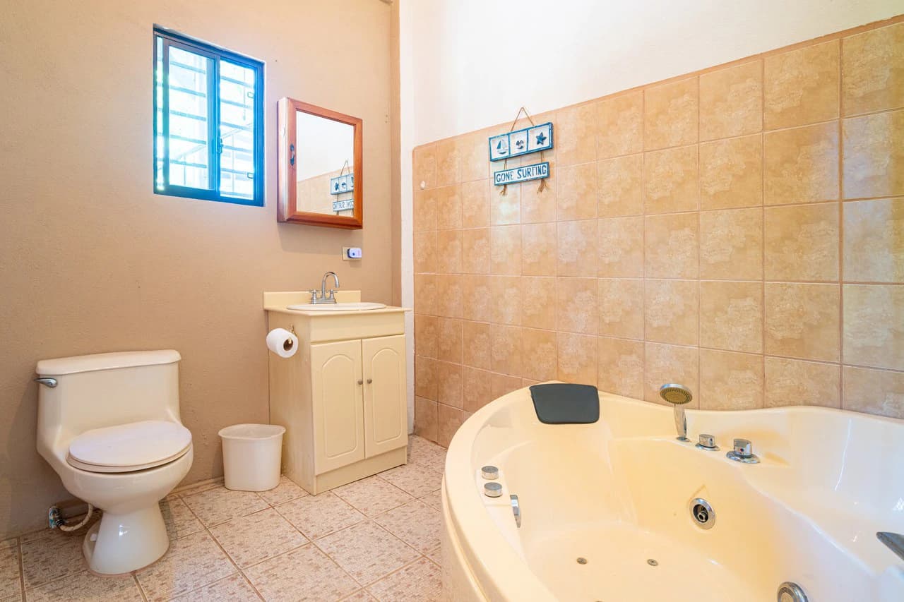 Casa Brisa de La Playa: 2 Bedroom Home Just Steps From the Beach! - photo 35