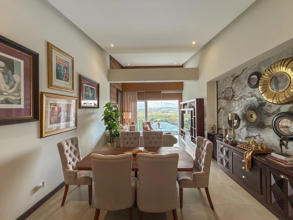 Penthouse con Línea Blanca de 3 habitaciones en Escazú: Apartment For Sale in Guachipelín