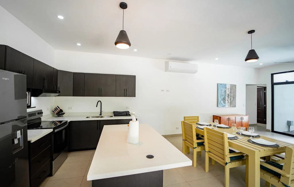 Casa Quetzal del Bosque: Turnkey Tropical Living with Income Potential – Just 5 Minutes from Carrillo Beach - photo 6