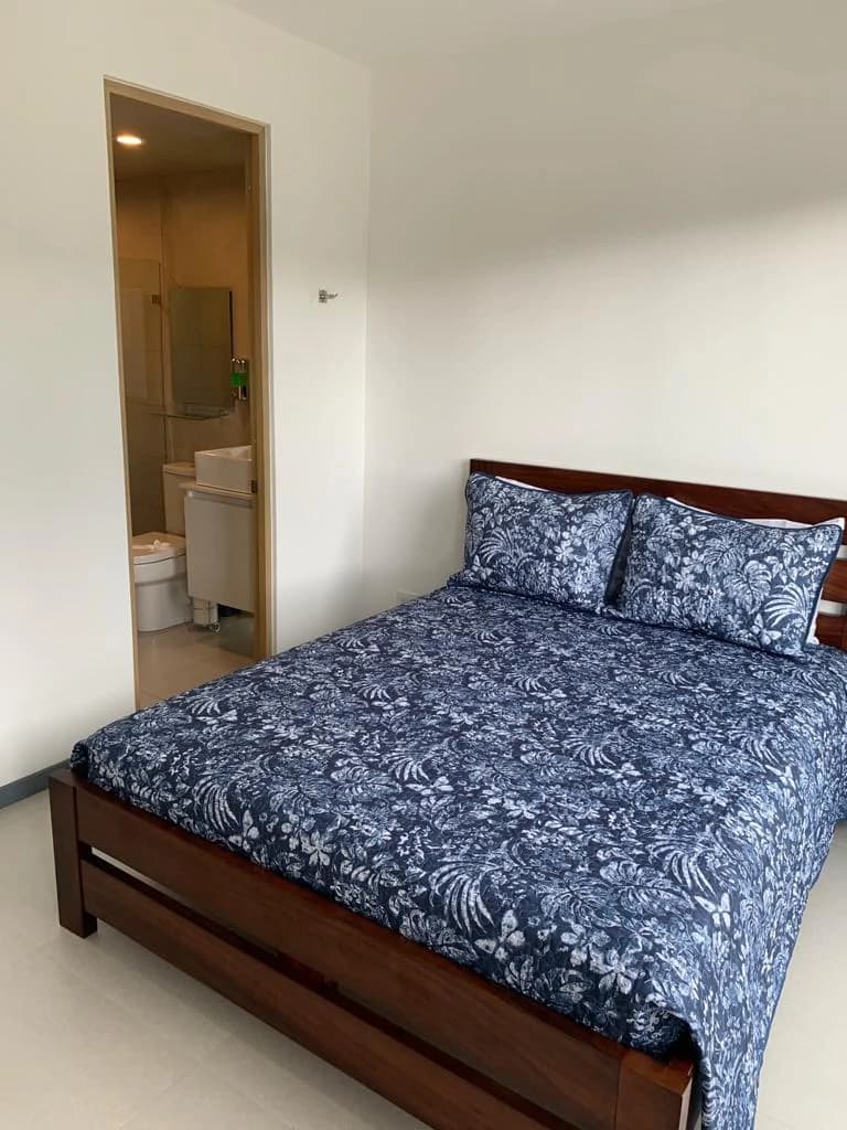 Lake front apartment Near the sea. Furnished - photo 5