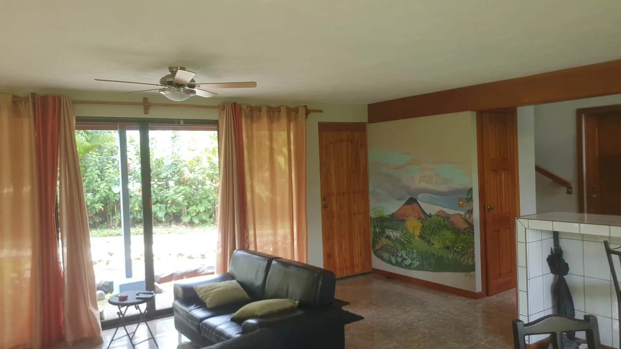2 Bedroom home with lake and volcano view - photo 14