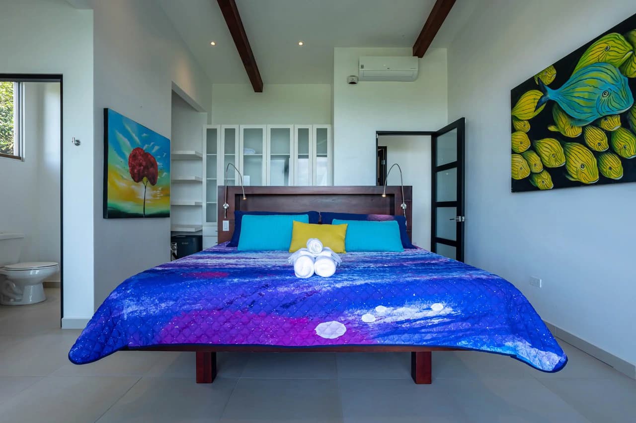 Luxury Villa with Guest House and Ocean Views of Costa Ballena - photo 32
