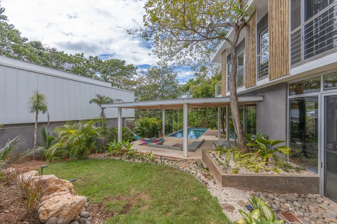 Casa C35: Stylish 4 Bedroom Home a Block to the Beach! - photo 33