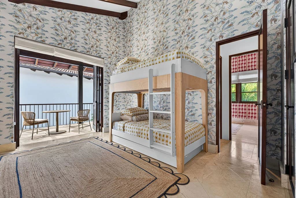 16 Calle La Ronda: Renovated Three-Bedroom Home Steps from Playa Danta - photo 26