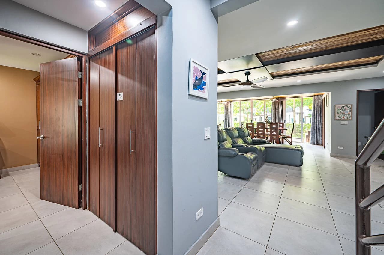 A Home in Jaco's Best Gated Community!: Near the Coast Condominium For Sale in Jacó - photo 13