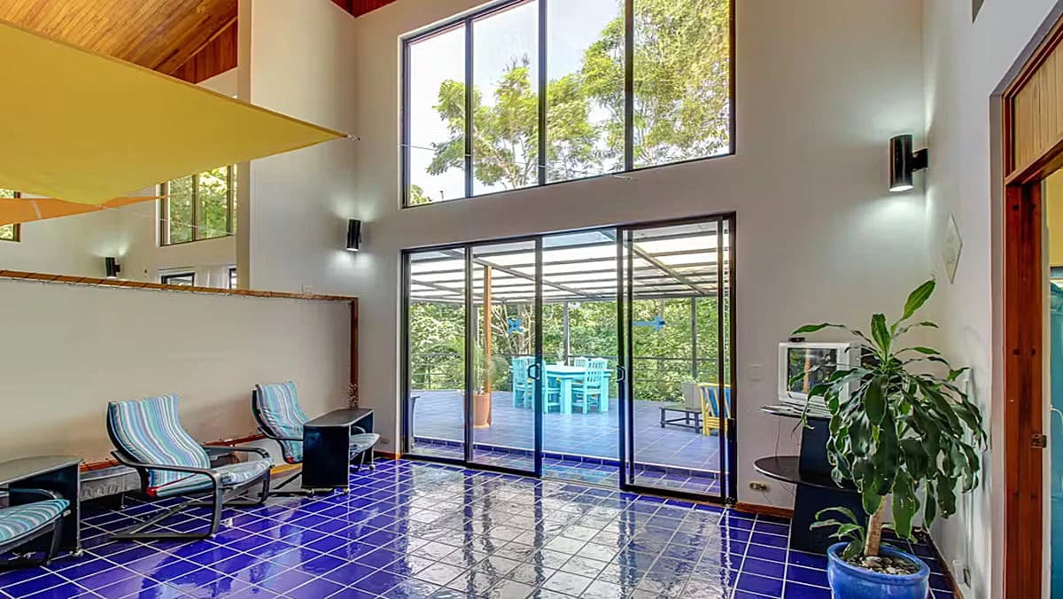 Manuel Antonio Villa: Manuel Antonio Villa with Subdividable Lot or Expansion - photo 15