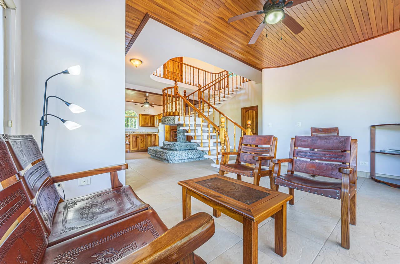 Elegant 3 Bedroom + Office Jungle Home in Puesta Del Sol, Ojochal - photo 32