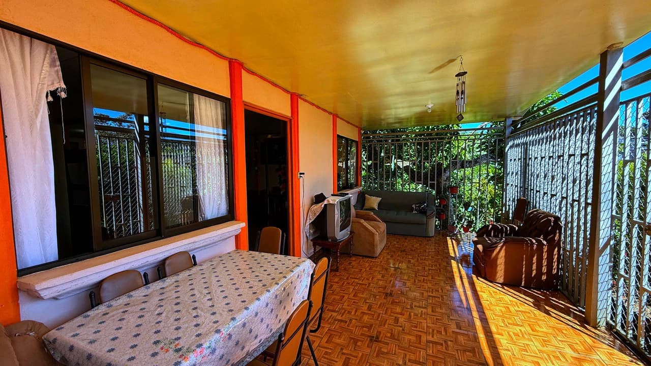House For Sale in Pavones - photo 2