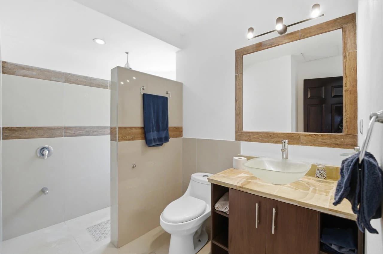 Villa 49: Turnkey 1 Bed Villa, Gated Playa Lagarto Eco Development - photo 9