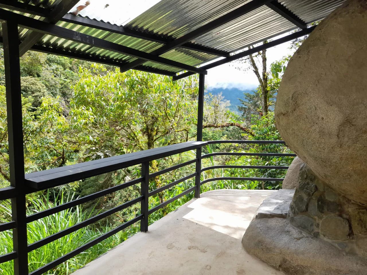 Mountain Retreat with River Views in San Gerardo de Rivas - photo 17