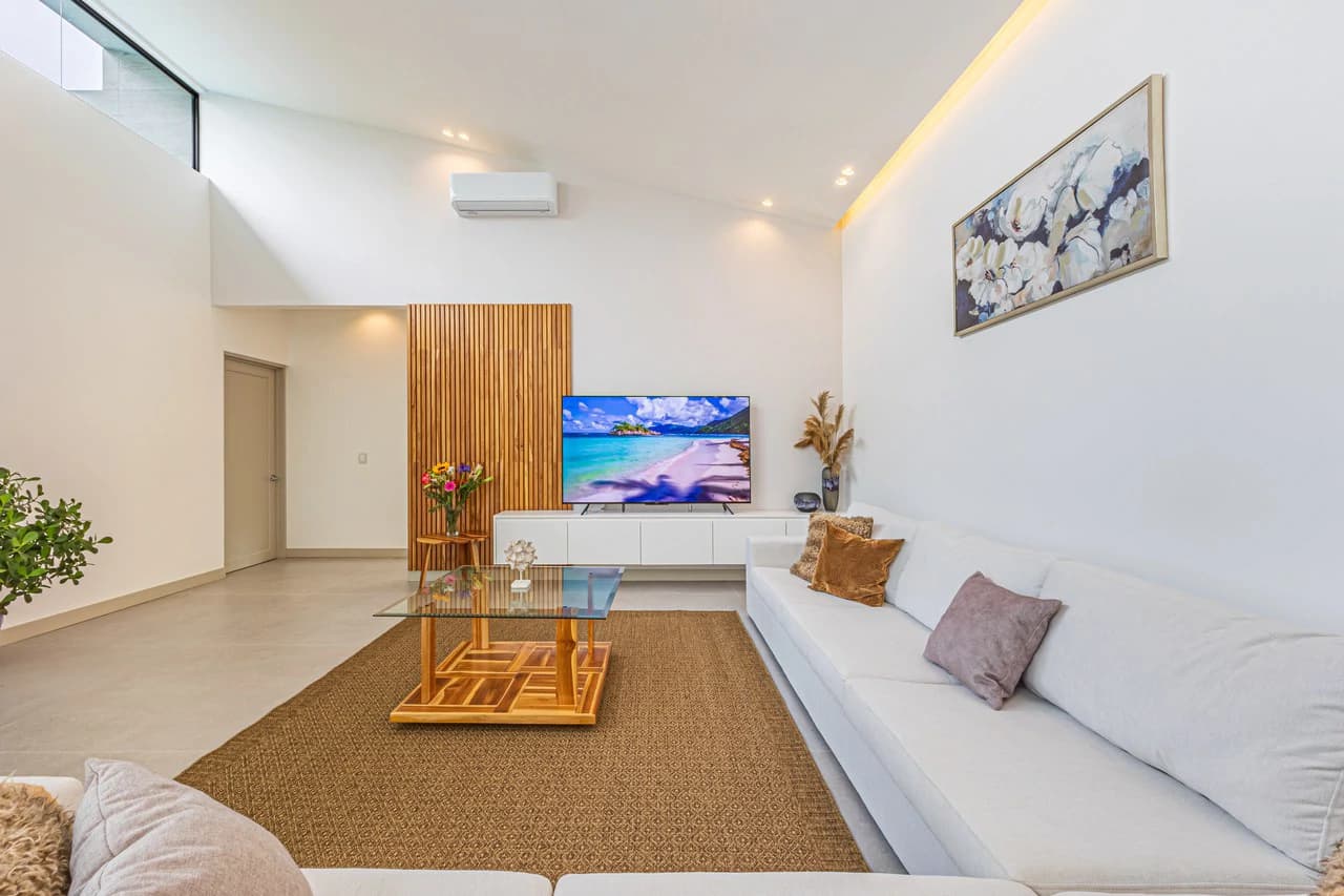Luxury, Comfort & Investment Potential – Ocean-View Home in Uvita - photo 13