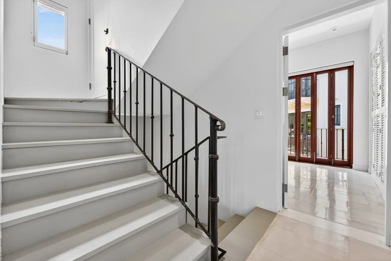 25 Paseo Del Mar: Best-Priced Beachfront Home in Las Catalinas - photo 32