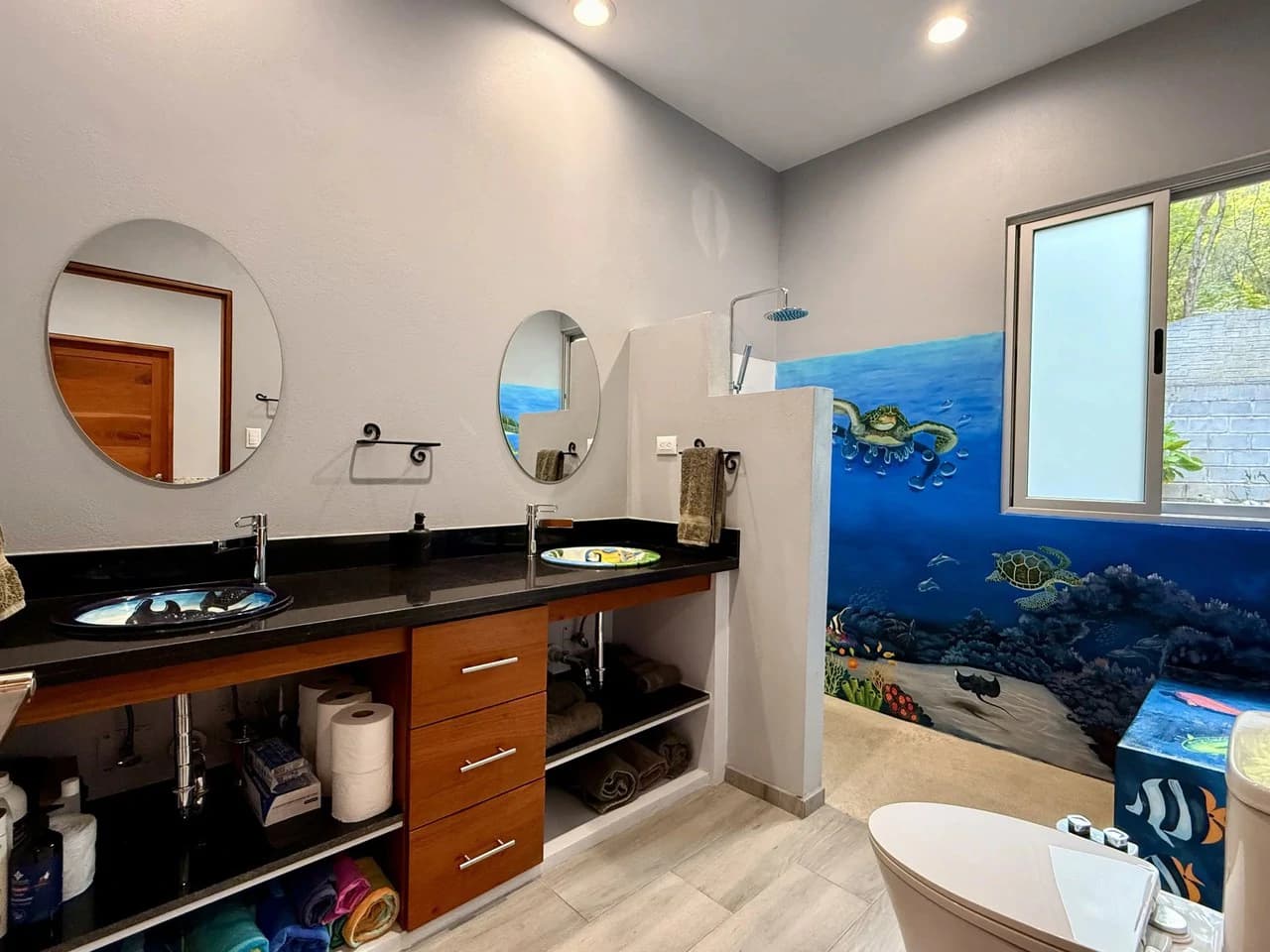 Casa Tortuga: $649,000 USD Home, Guest House & Commercial Property Near the Playa Organos Beach on the Nicoya Peninsula - photo 6