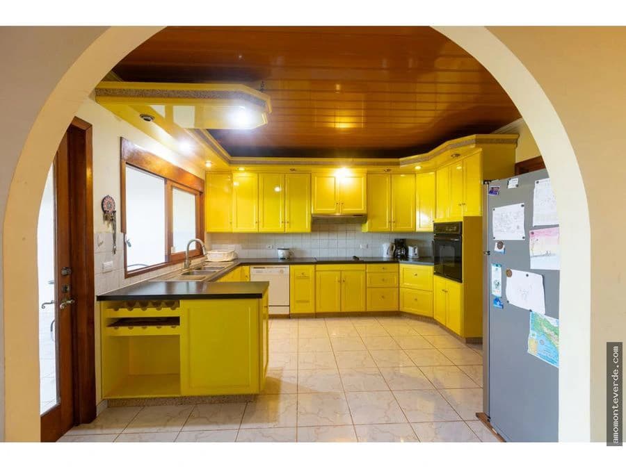 5-Acre Property with 2 Houses and Stunning Nicoya Gulf Views CE0324: 5-Acre Monteverde Retreat with Two Homes and Stunning Gulf of Nicoya Views – Ideal for Eco-Projects or Private Living - photo 27