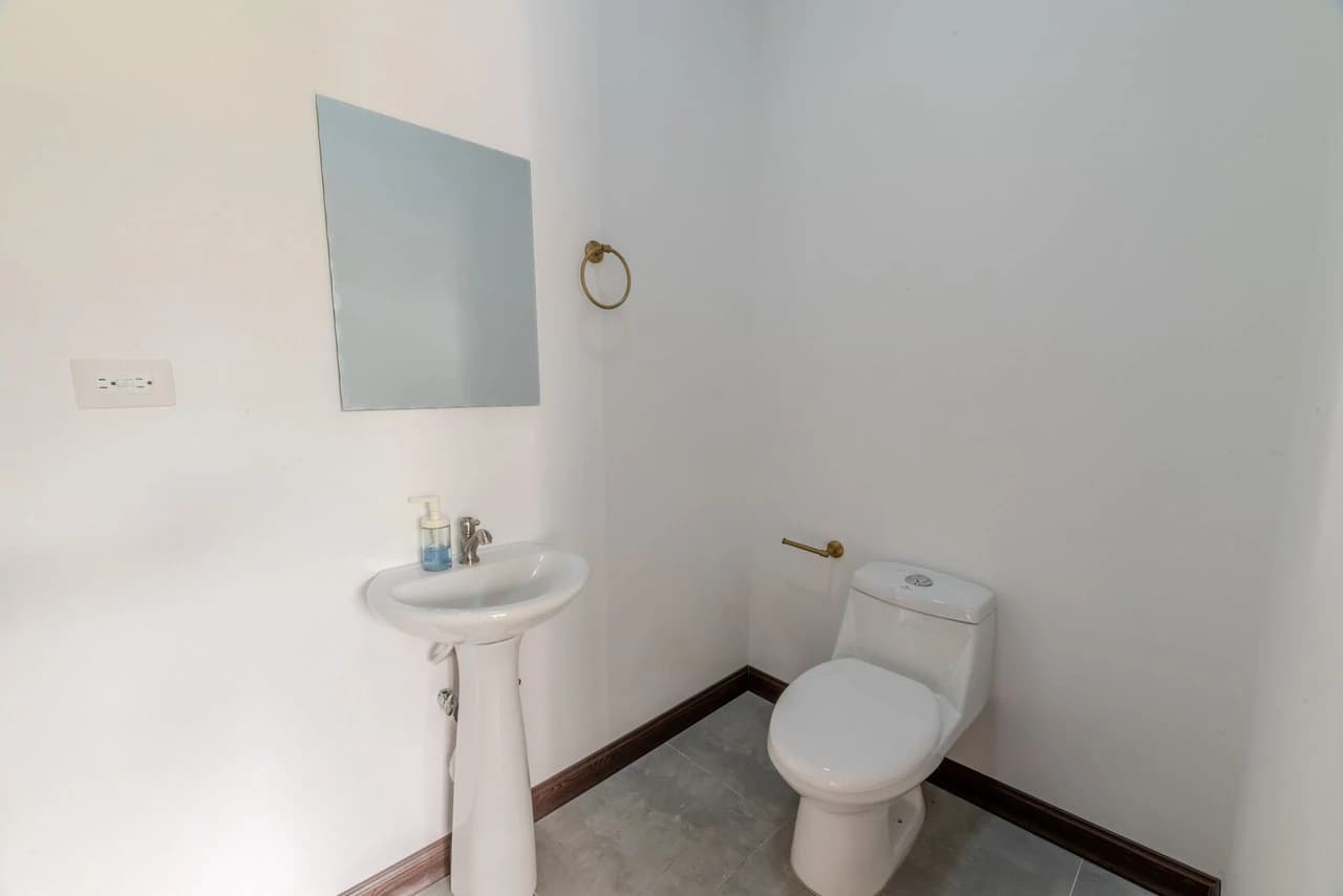 Brand New 3 Br, 2.5 Ba | Swimming Pool, High Ceilings - photo 10