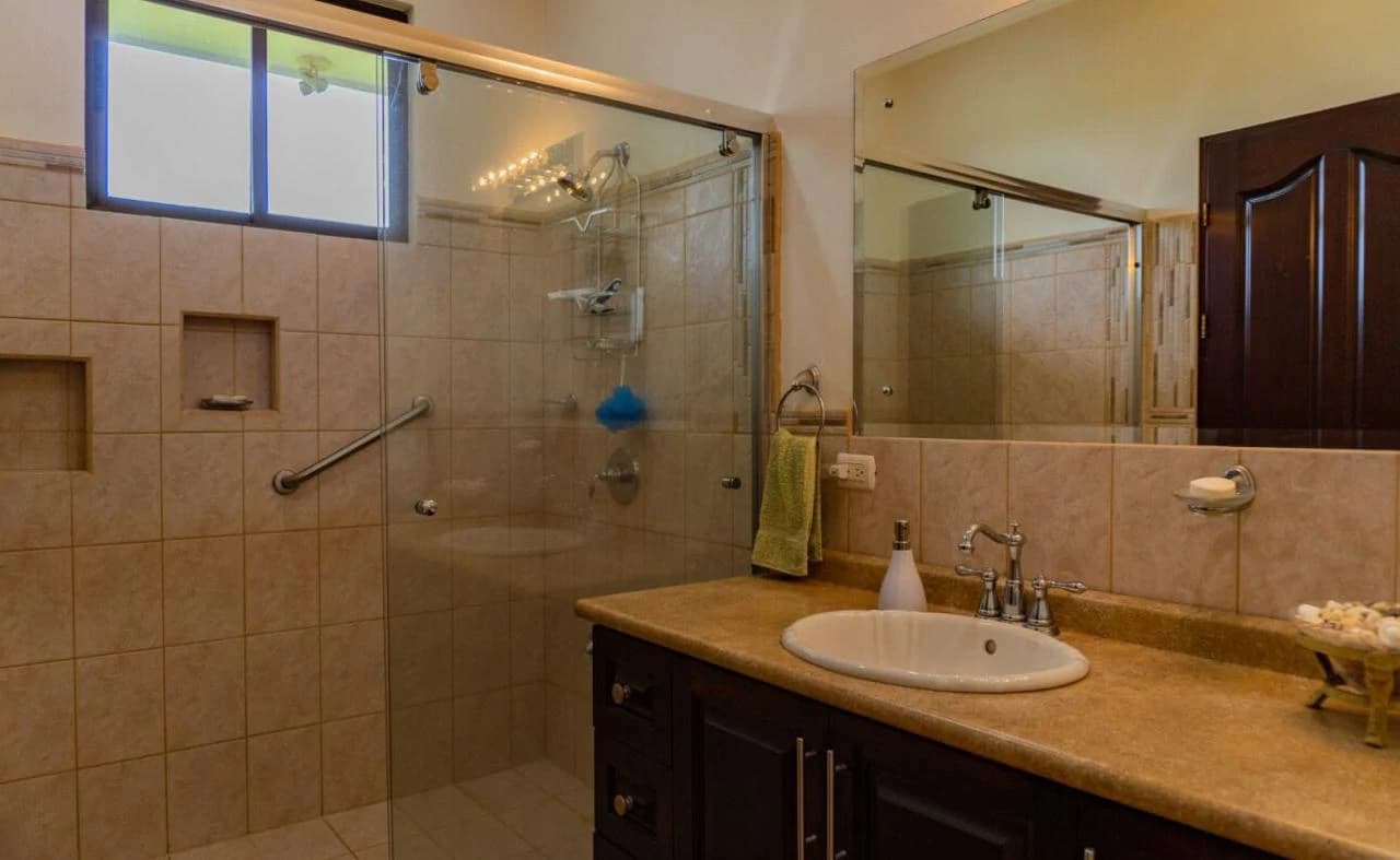 House For Sale in Curubandé - photo 18