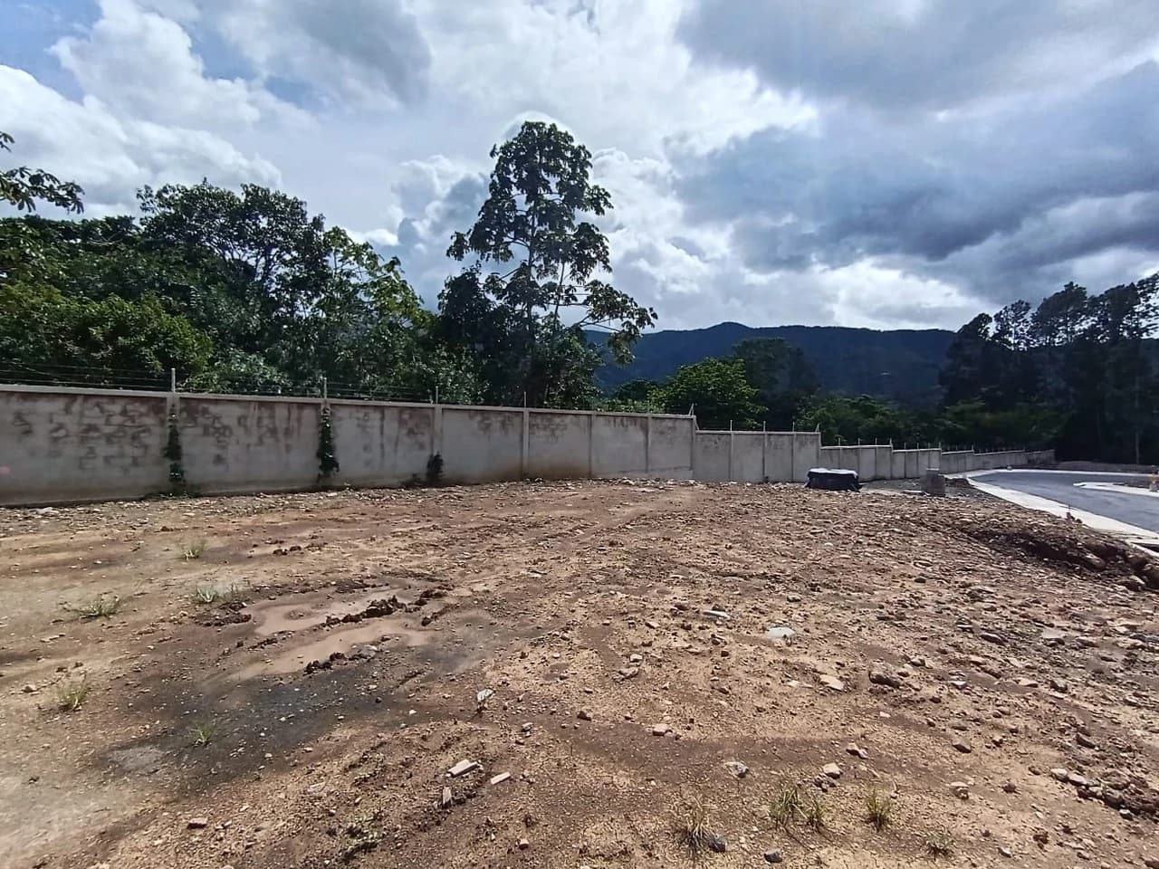 Lot for sale in gated community mountain view Cachi Cartago Costa Rica - photo 10