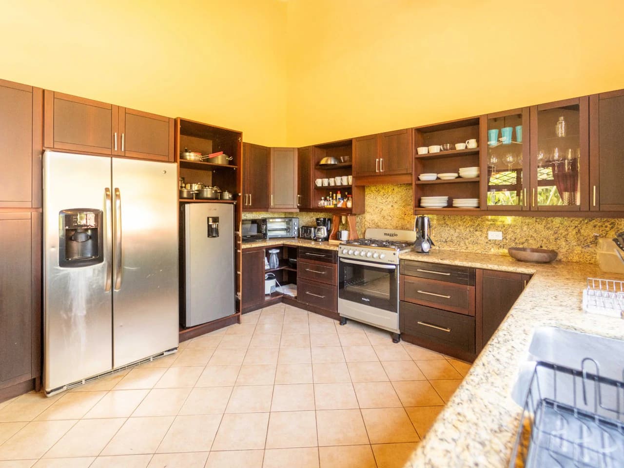 Oasis - Tropical Haven with Two Homes in Carrillo - photo 13