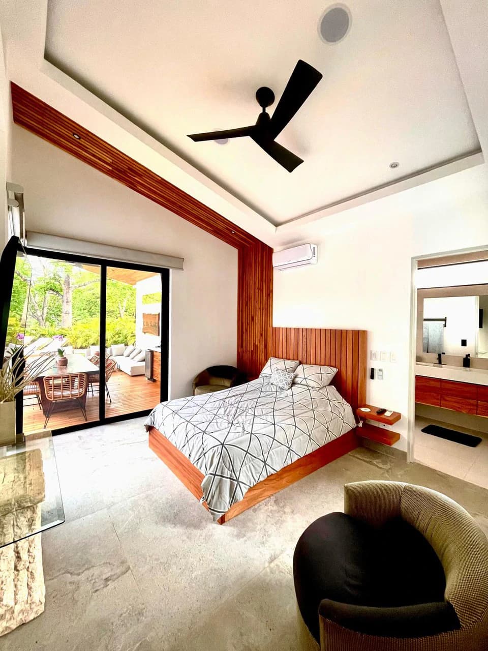 Casa La Ola Perfecta: Luxury 5-Bedroom Home with Pool, short walk to the Beach in Hacienda Pinilla - photo 55