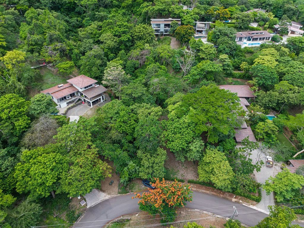 Lot 24 Cara Cara: Exceptional Forest Homesite in Las Ventanas de Playa Grande - photo 4