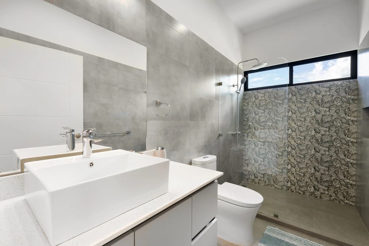 Casa Mikella: Brand New, Fully Furnished Beachside Bliss! - photo 14