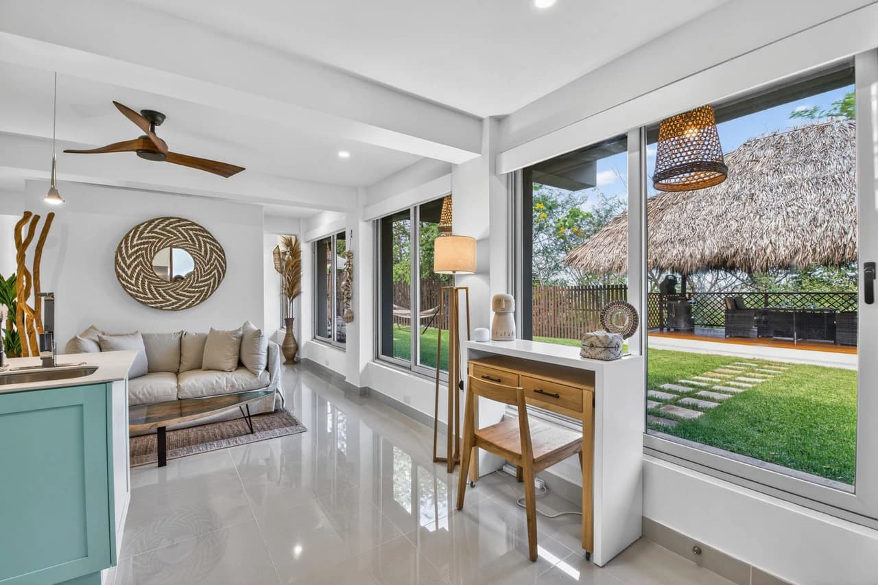 Casa Pochote: Artisan Luxury Villa Near Tamarindo | Pool, Jacuzzi & Langosta Beach Club Membership Included - photo 23