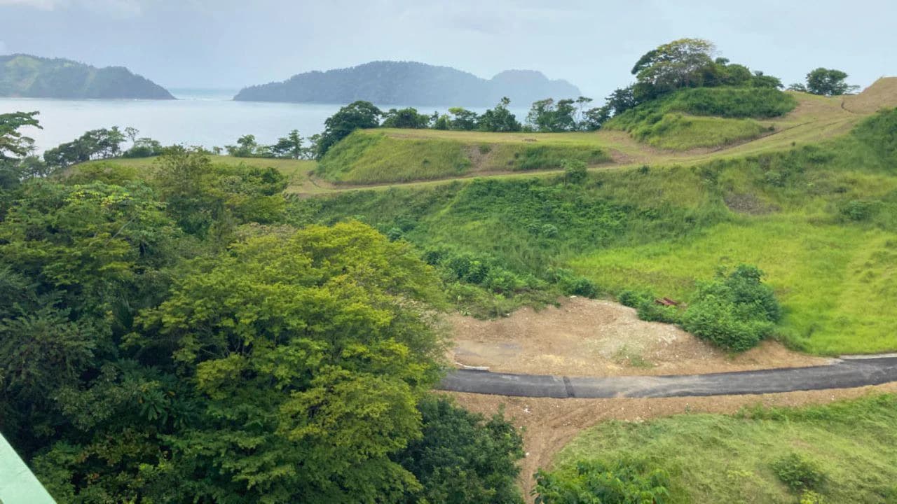 Lot #52: ¡Luxury lots for sale with amazing ocean views in Playa Herradura! - photo 5