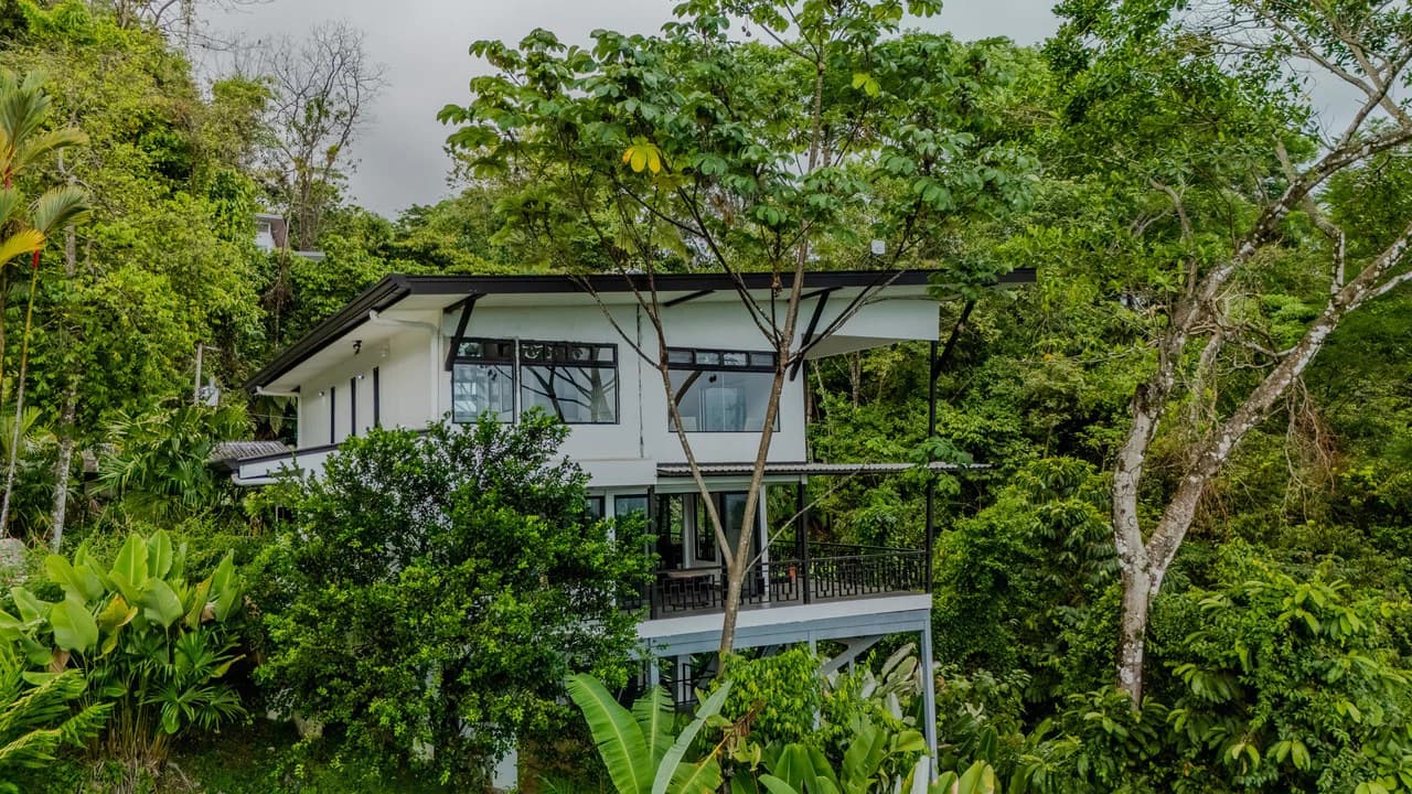 Casa La Roca, Whale's Tail 3 Bedroom Home In Uvita!: Mountain House For Sale in Uvita - photo 3