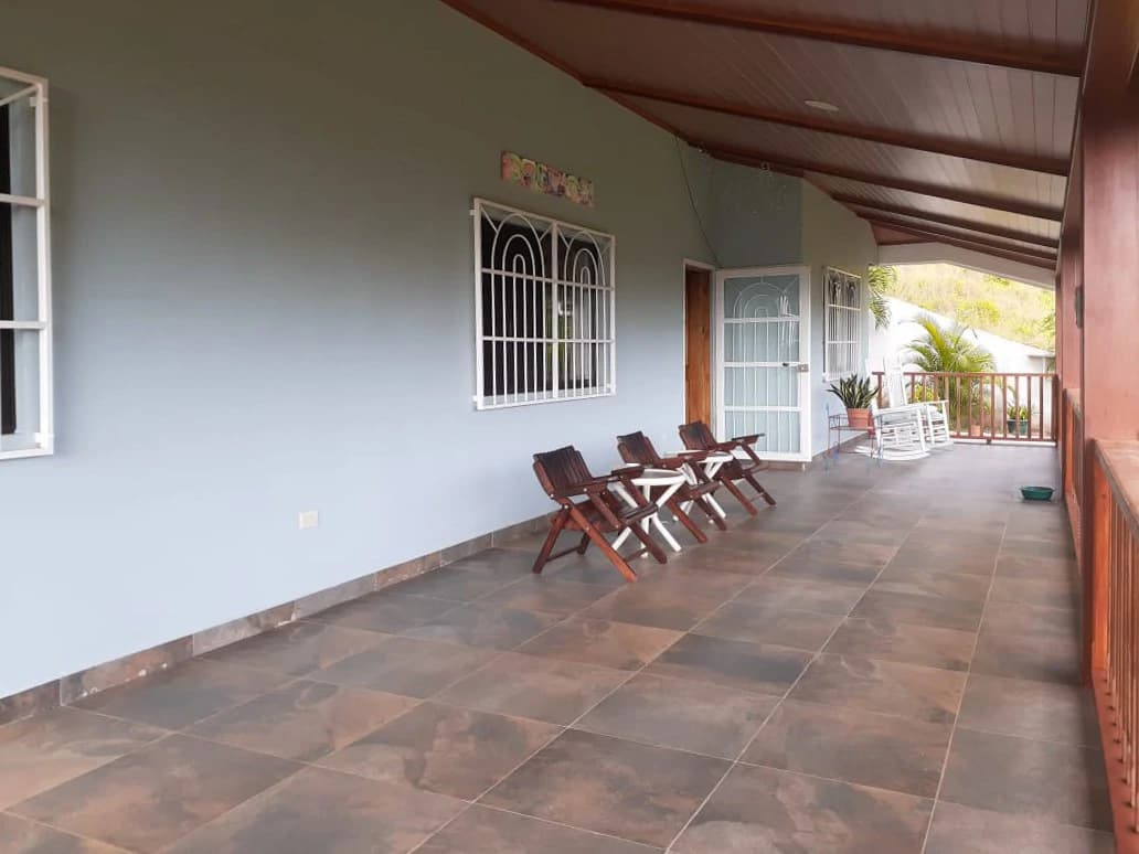 FULLY LANDSCAPED PROPERTY- OCEAN VIEW - photo 4