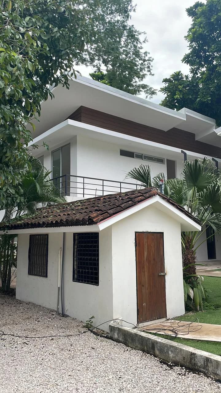 RIVIERA RESIDENCES: 12 Home Community for Sale - Profitable Investment Opportunity 5 min walk to Playa Potrero - photo 11